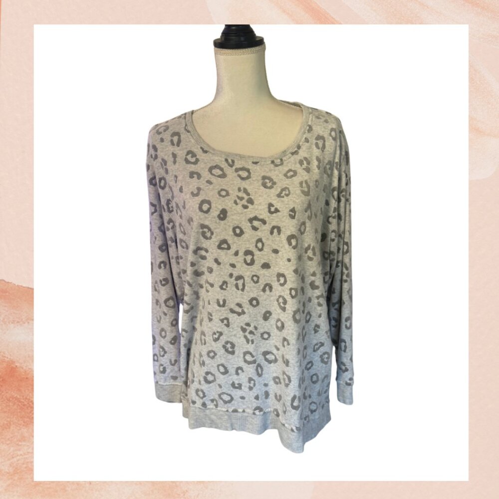 Light Gray Leopard Print Round Neck Lightweight Sweatshirt